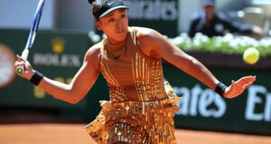 A declaração de moda de Naomi Osaka no Aberto da França depende de uma vitória importante