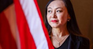Prefeito de Arcádia chega a acordo judicial e renuncia por acusações de agente chinês