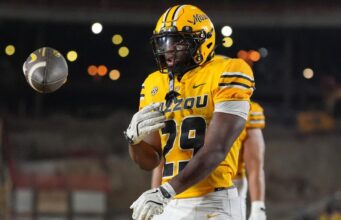 Missouri voltou para o estábulo de Ahmad Hardy após ser baleado