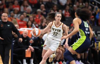 Caitlin Clark está bem após se machucar em um jogo de pré-temporada