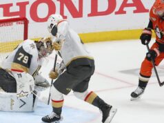 Playoffs da NHL: Ducks venceram Vegas no jogo 4 para igualar a série