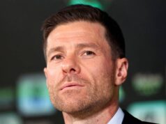 O Chelsea está esperando que Alonso aprove um acordo para a estrela do Sunderland após negociações com agentes