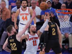 Os Knicks marcaram 22 pontos e venceram o Cleveland na primeira East Finals