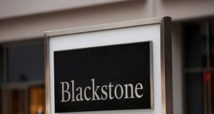 As preocupações com os fundos privados se espalham à medida que mais investidores buscam dinheiro: ALEX BRUMMER