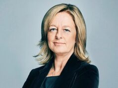 A chefe da BT, Allison Kirkby, viu os salários dobrarem para £ 5,6 milhões enquanto a empresa de telecomunicações cortava milhares de empregos