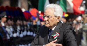No dia 2 de junho, a República continua viva: Mattarella em desfile
