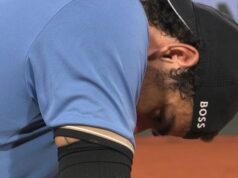 Berrettini em lágrimas após aposentadoria chocante