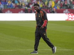 Alphonso Davies faz atualização sobre lesões antes da Copa do Mundo do Canadá