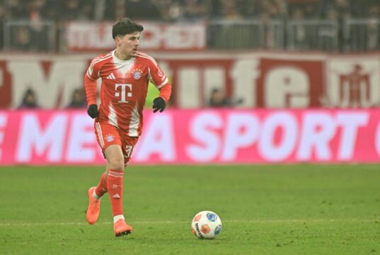 Felipe Chavez retorna ao Bayern após empréstimo ao Colônia