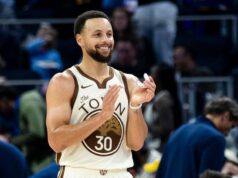Steph se junta à Li-Ning, tênis encerra a agência gratuita.