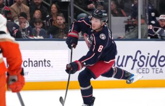 Werenski, dos Blue Jackets, leva para casa o Troféu Norris