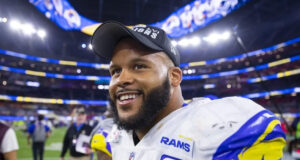 O retorno de Aaron Donald fará com que a negociação de Myles Garrett dos Rams seja uma vitória.