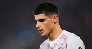 Liverpool venceu Bayern e Dortmund para contratar Fernandez-Pardo, estrela do Lille