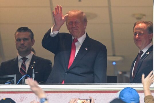 Trump comparecerá ao jogo 3 das finais da NBA em Nova York.