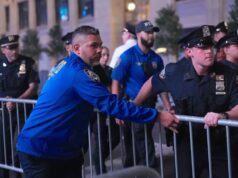 Com Trump participando do G3, o NYPD cancelou a festa de observação.