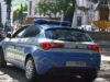 Ele tenta pegar sua bolsa na rua: uma mulher de 70 anos ficou ferida em Bolzano