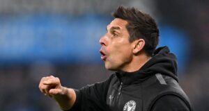 Pauli se transferindo para o ex-técnico do Kiel, Marcel Rapp