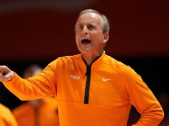 Classificação de transferências de basquete masculino: Tennessee, Texas ou Louisville em primeiro lugar?