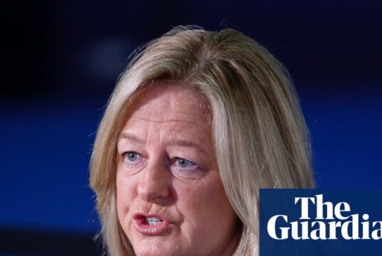O chefe da BT leva para casa £ 5,6 milhões em salários e mais que dobra o pacote de bônus | Salários e bônus de executivos