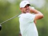 Koepka divide a liderança no Canadá com uma corrida tardia de birdie