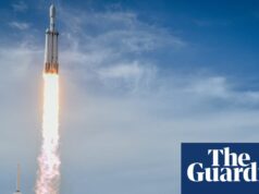 SpaceX faz a maior estreia na bolsa de valores de todos os tempos, tornando Elon Musk o primeiro trilionário do mundo | EspaçoX