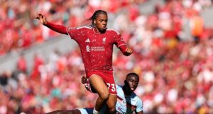 O Bayern é um alvo importante para a estrela do Liverpool, Rio Ngumoha