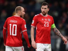 O capitão da Dinamarca, Højbjerg, e o técnico Riemer reagiram ao colapso de Eriksen