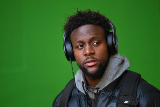 O ex-atacante do Wolfsburg, Origi, anunciou sua aposentadoria do futebol