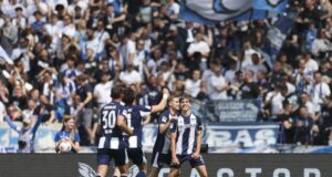 Leverkusen e Leipzig lideram o Liverpool na corrida pelo talento do Hertha, Eichhorn
