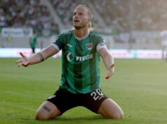 Jorrit Hendrix completou o retorno do Fortuna Düsseldorf
