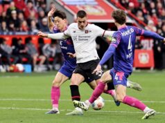 Cinco das estrelas da Bundesliga começaram no duelo entre Coreia do Sul e Tcheca