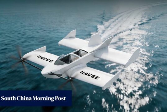 Parte barco, parte avião, parte ficção científica: a China começa a pilotar hidroaviões.