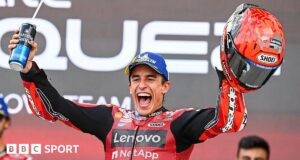 Marc Márquez conquistou a 100ª vitória da carreira no MotoGP no Grande Prémio da Hungria.