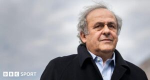 Michel Platini: O antigo presidente da UEFA iniciou um processo judicial contra a FIFA.