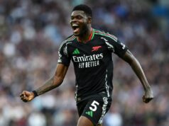 Thomas Partey se junta à seleção de Gana para a Copa do Mundo, apesar das acusações de estupro na Inglaterra