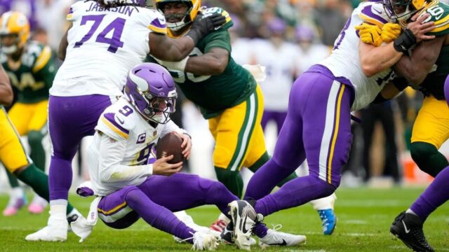 2025-11-23t184407z-892406234-mt1usatoday27663284-rtrmadp-3-nfl-minnesota-vikings-at-green-bay-packer.jpeg