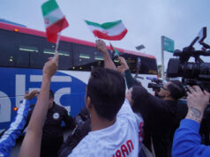 A federação iraniana revela ingressos para a Copa do Mundo para torcedores iranianos alguns dias antes do torneio.