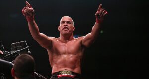 Lenda do UFC, Tito Ortiz lida com perda de memória. Dor de cabeça após acidente de barco