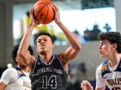 O ala 5 estrelas Ryan Hampton se comprometeu com Kentucky.