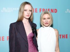 Como Naomi Watts e Liev Schreiber apoiam sua filha transgênero Kay