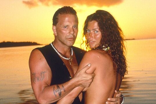 Mickey Rourke pede desculpas à ex-esposa modelo Carre Otis… 28 anos após o fim de seu casamento ‘abusivo’: ‘Eu fui um tolo’