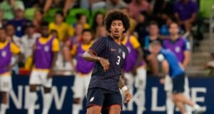 EUA enviam escalação para a Copa do Mundo com Chris Richards ainda na seleção