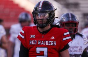 O atual QB da Texas Tech, Brandon Sorsby, restabelece a elegibilidade.