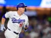 Dodgers colocam C Will Smith (pescoço) na lista de lesionados.