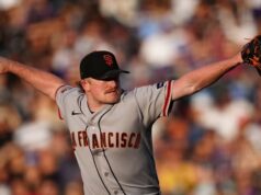 Depois de uma longa noite de vôo, os Giants deram as boas-vindas ao novato Nets.