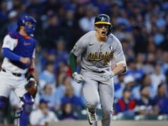 O arremessador novato Gage Jump, o Atletismo derrotou os Cubs em queda.