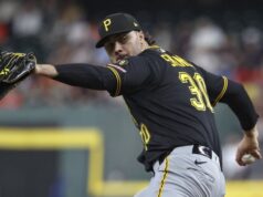 Paul Skeens, dos Piratas, decidiu corrigir o curso durante a visita dos Dodgers.