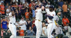 O slam de Yordan Alvarez dá aos Astros uma grande vitória sobre os A’s.