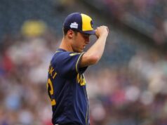 Jakub Mesiorowski, dos Brewers, estabelece um recorde de velocidade contra as Montanhas Rochosas
