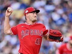 Os anjos colocam RHP Jack Kochanowicz (cotovelo) em IL.